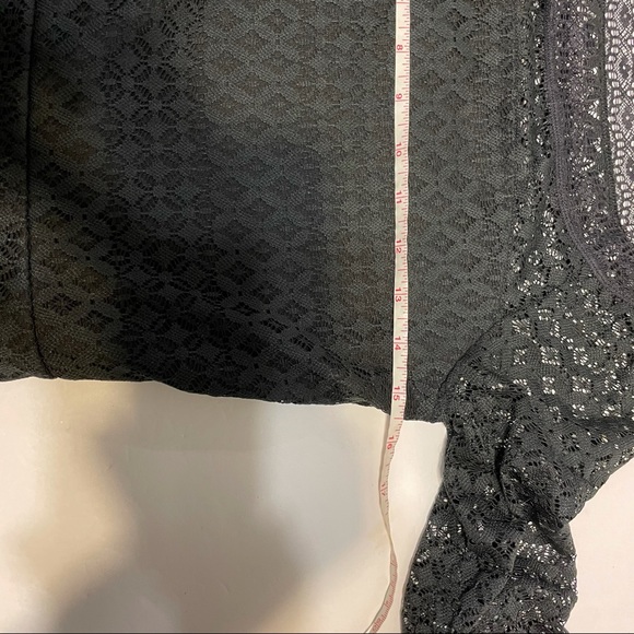 Vero Moda Women’s Medium VMKANEL offshoulder Dress - Picture 4 of 12